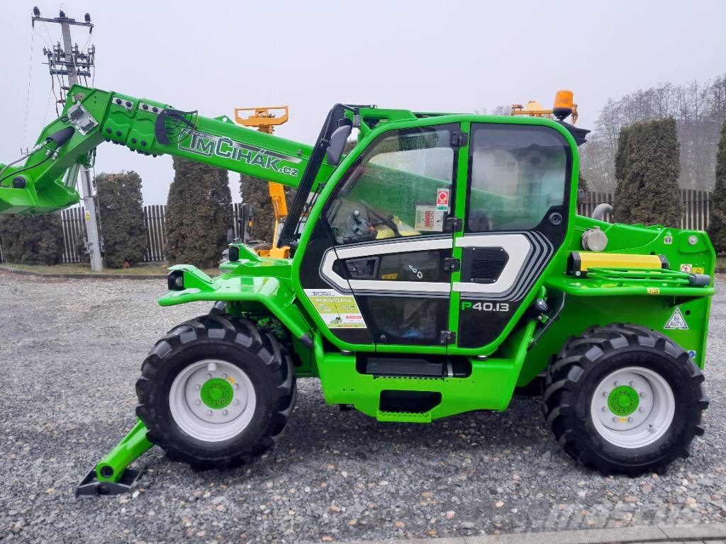 Merlo MERLO  P40.13  a P40.13PLUS 伸縮臂操作車