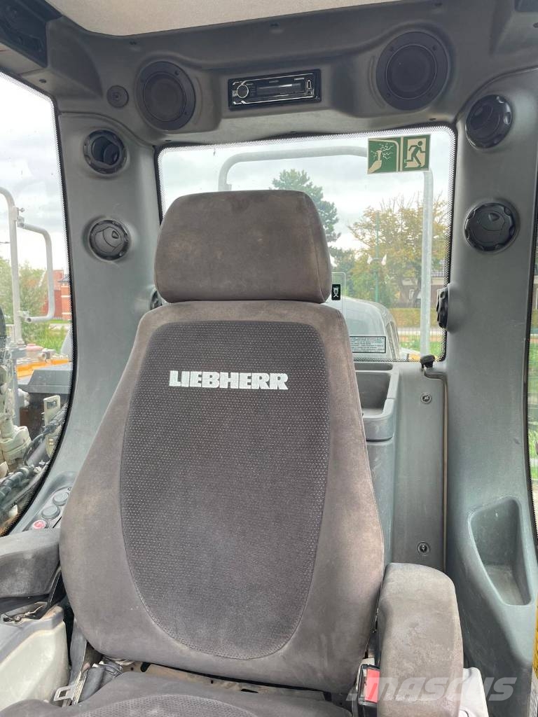 Liebherr R 926 SLC Raupenbagger