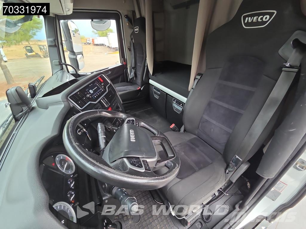 Iveco S-Way 510 4X2 Retarder 2x Tanks ADR Standklima ACC Sattelzugmaschinen