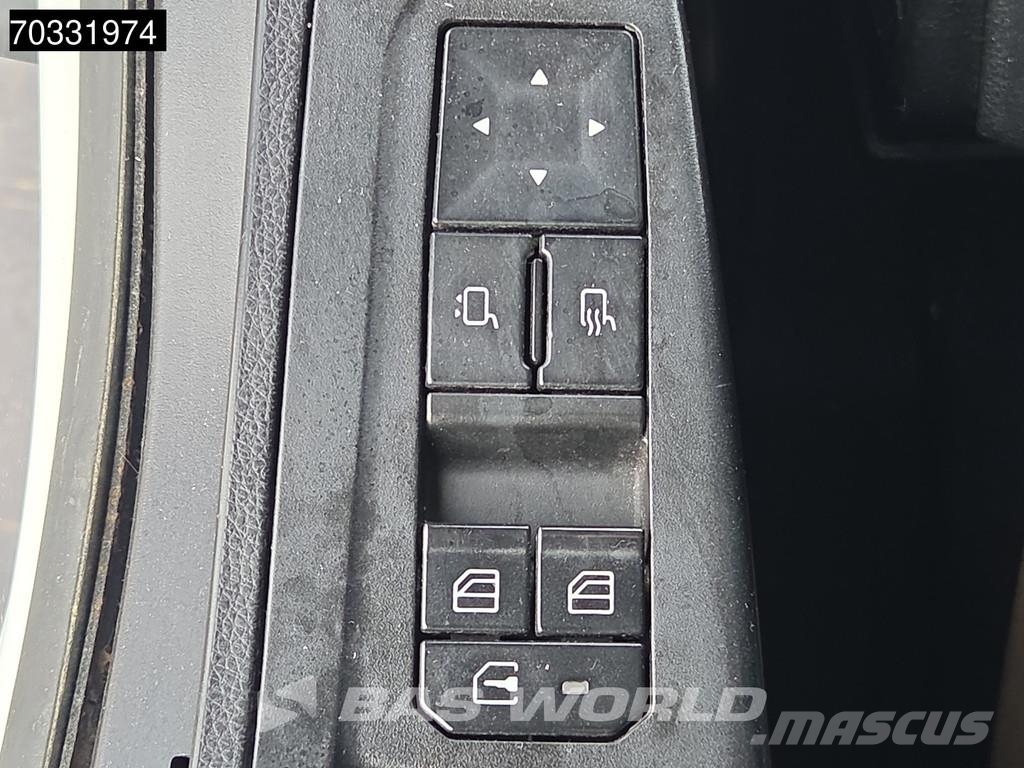 Iveco S-Way 510 4X2 Retarder 2x Tanks ADR Standklima ACC Sattelzugmaschinen
