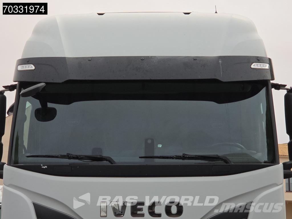 Iveco S-Way 510 4X2 Retarder 2x Tanks ADR Standklima ACC Sattelzugmaschinen