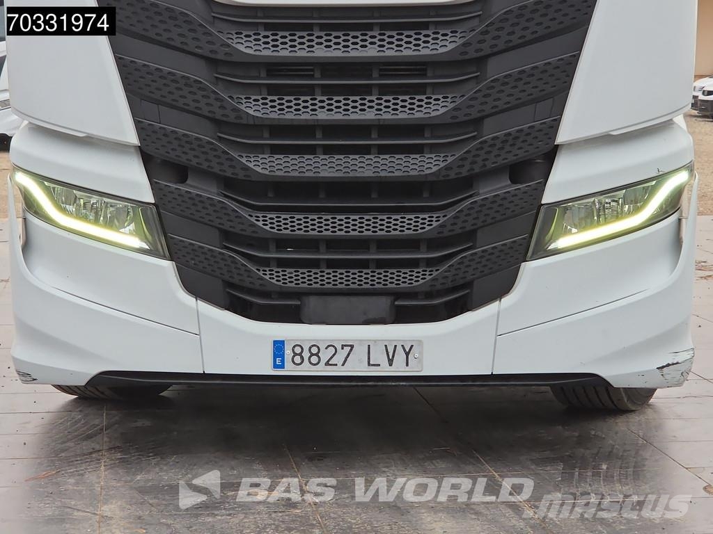 Iveco S-Way 510 4X2 Retarder 2x Tanks ADR Standklima ACC Sattelzugmaschinen