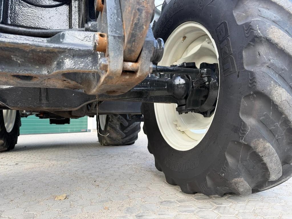 New Holland T6050 Tractoren