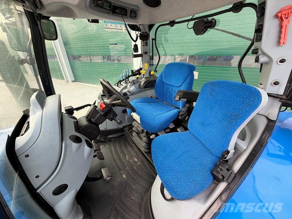 New Holland T6050 Tractoren