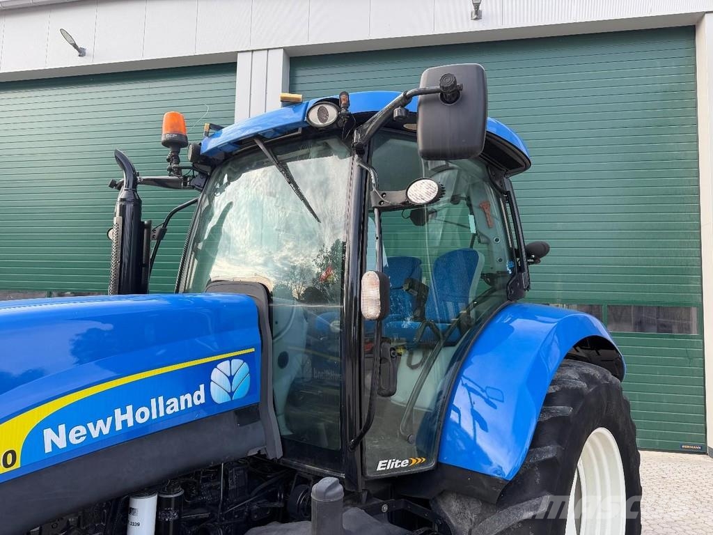 New Holland T6050 Tractoren