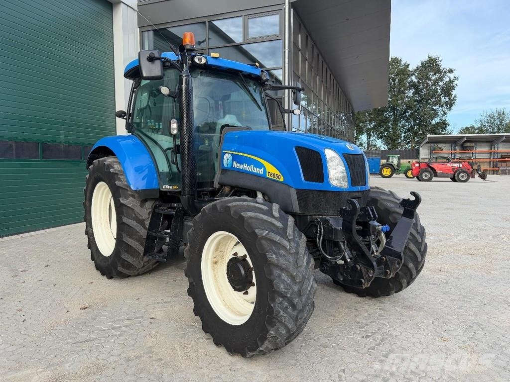 New Holland T6050 Tractoren