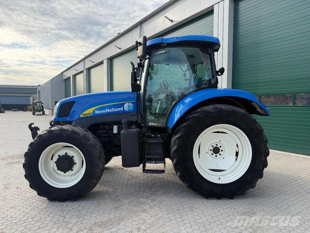 New Holland T6050 Tractoren