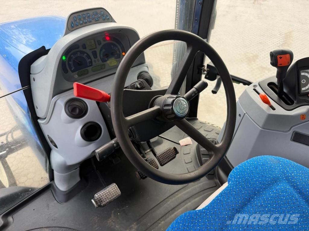 New Holland T6050 Tractoren