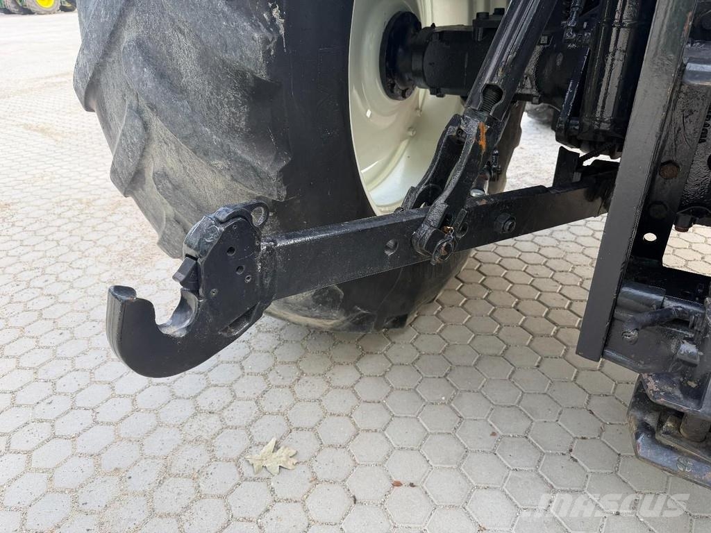 New Holland T6050 Tractoren