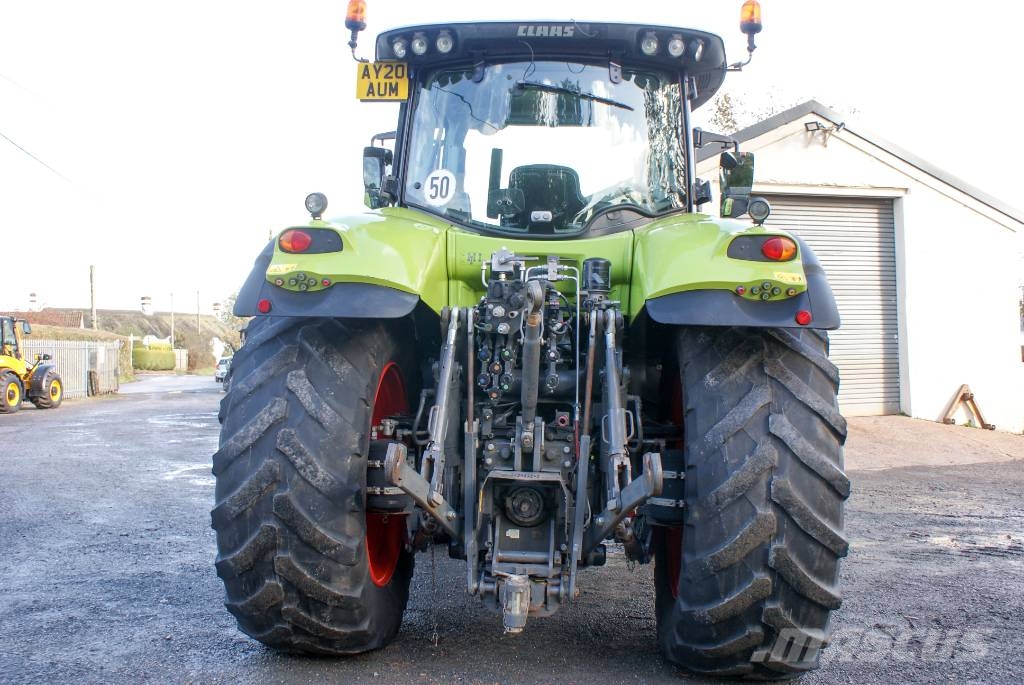 CLAAS Axion 830 CIS Tractors