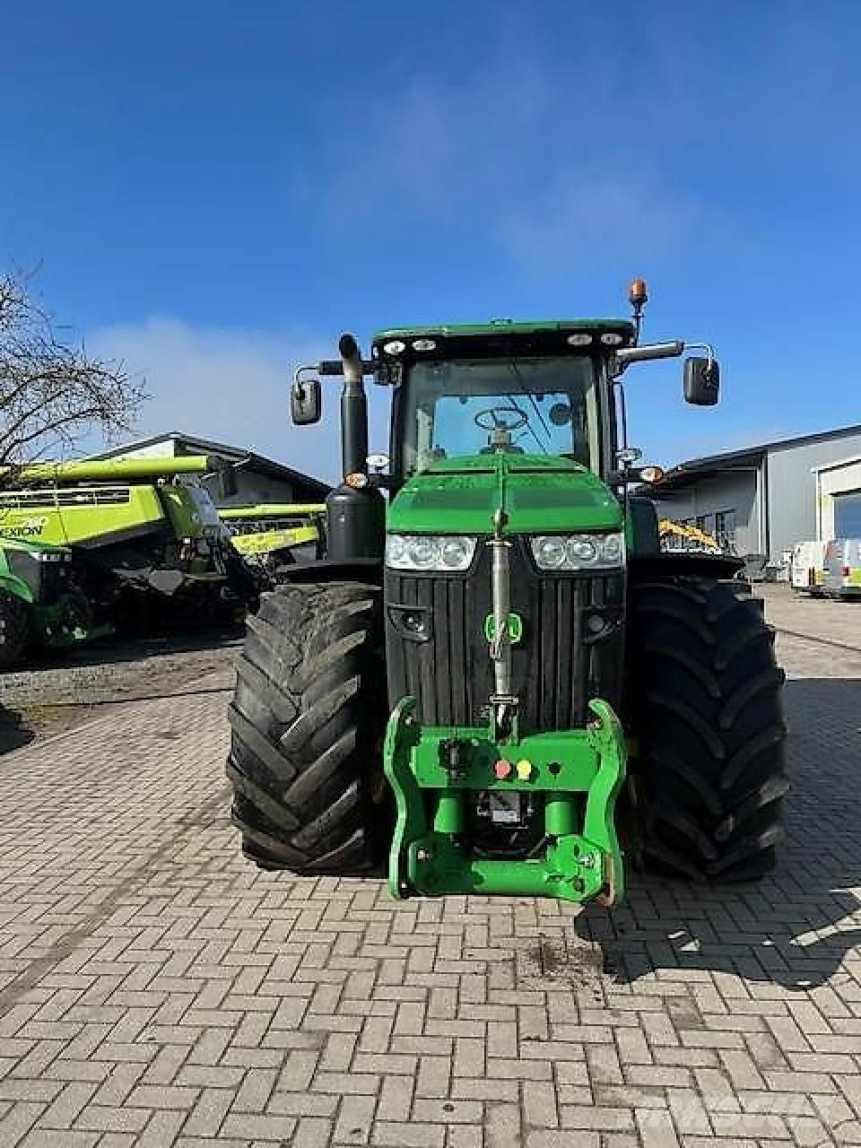 John Deere 8310R 曳引機