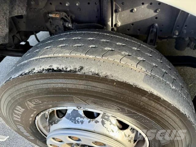 MAN TGX 18.470 XL / Euro 6D Vetopöytäautot