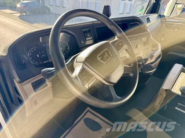 MAN TGX 18.470 XL / Euro 6D Vetopöytäautot