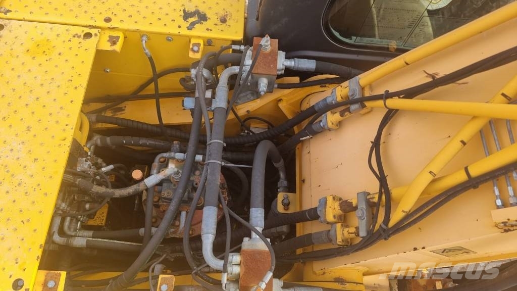 JCB JS 360 NLC Crawler excavators