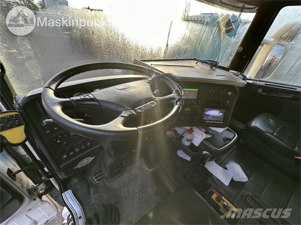 Scania R580LB8X4*4HNB Kiper kamioni