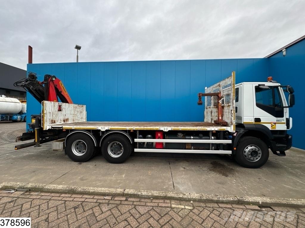 Iveco Trakker 360 6X4, EURO 6, Palfinger, Remote, Steel Platós / Ponyvás teherautók