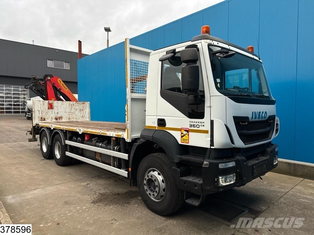 Iveco Trakker 360 6X4, EURO 6, Palfinger, Remote, Steel Platós / Ponyvás teherautók