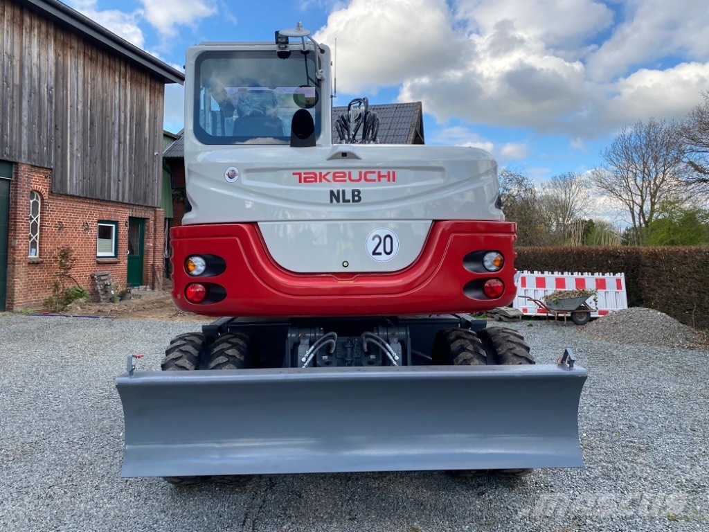 Takeuchi TB295W Lastik tekerli ekskavatörler