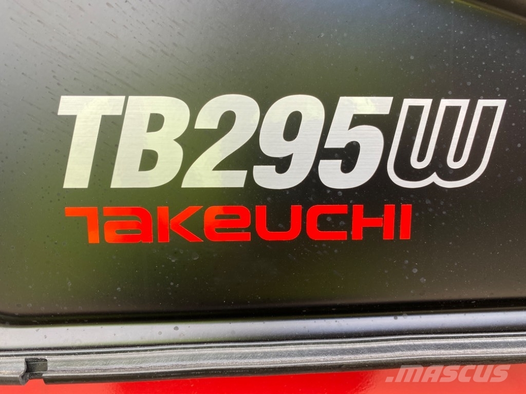 Takeuchi TB295W Lastik tekerli ekskavatörler
