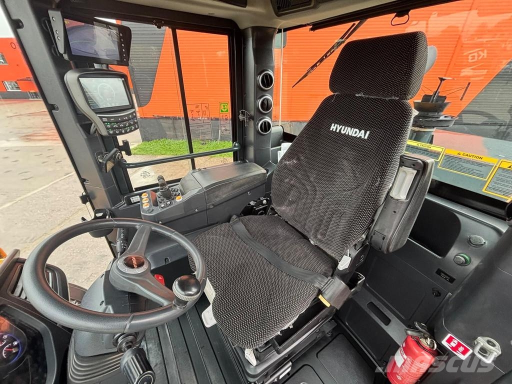 Hyundai HL 930 A TM AC / CENTRAL LUBRICATION Iekrāvēji uz riteņiem