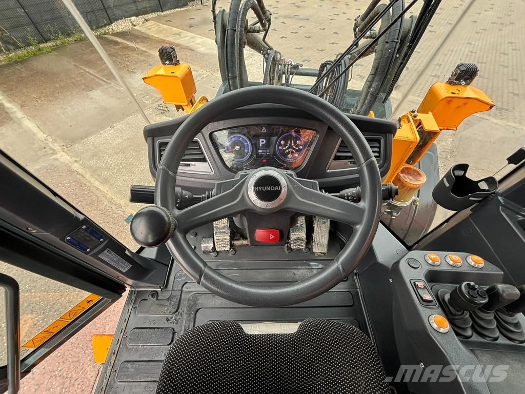Hyundai HL 930 A TM AC / CENTRAL LUBRICATION Iekrāvēji uz riteņiem