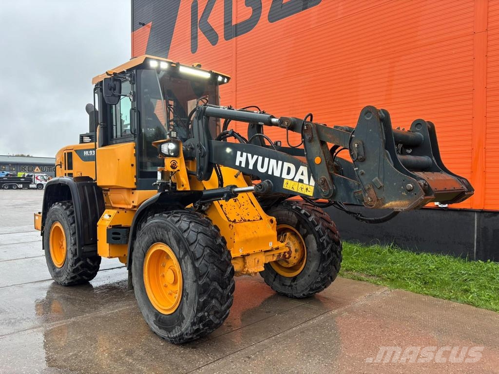 Hyundai HL 930 A TM AC / CENTRAL LUBRICATION Iekrāvēji uz riteņiem