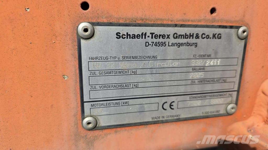 Terex Schaeff HR 32 Kettenbagger حفارات خاصة