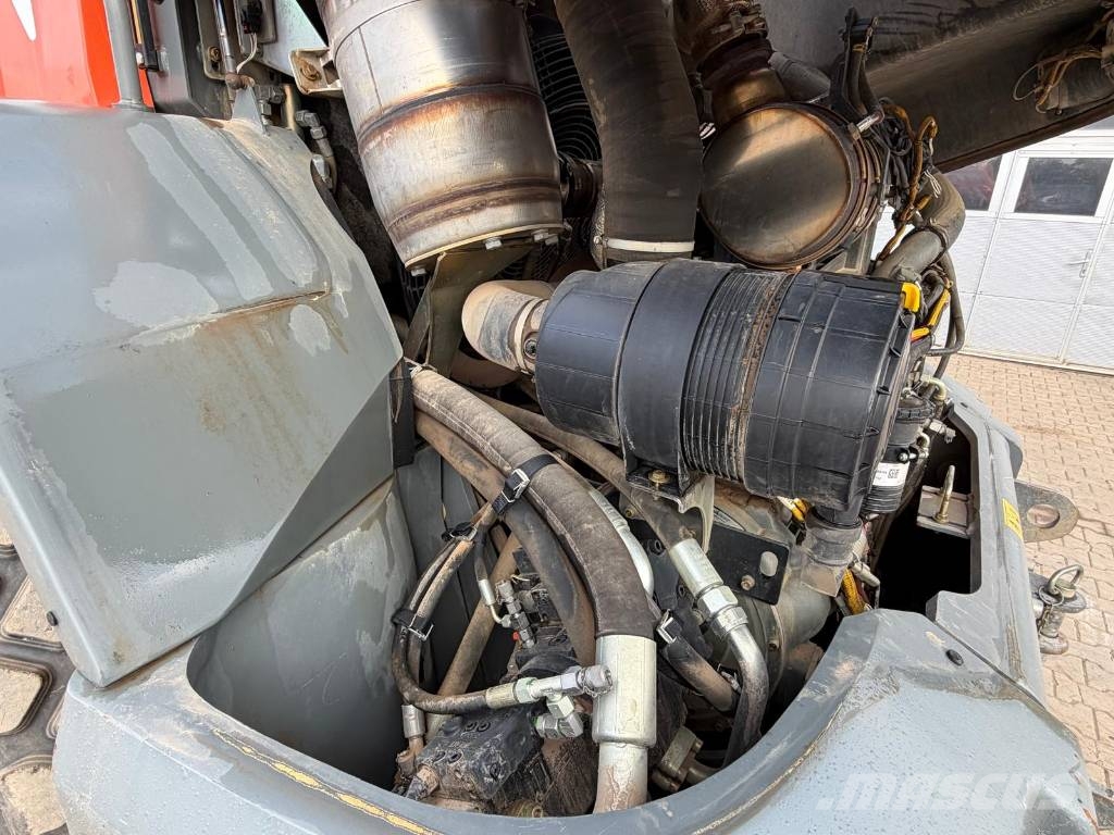 Liebherr L 526 Pale gommate