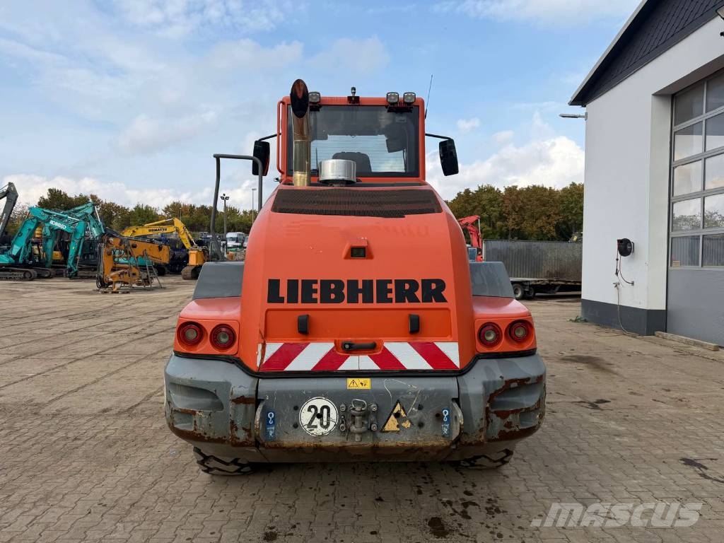 Liebherr L 526 Pale gommate