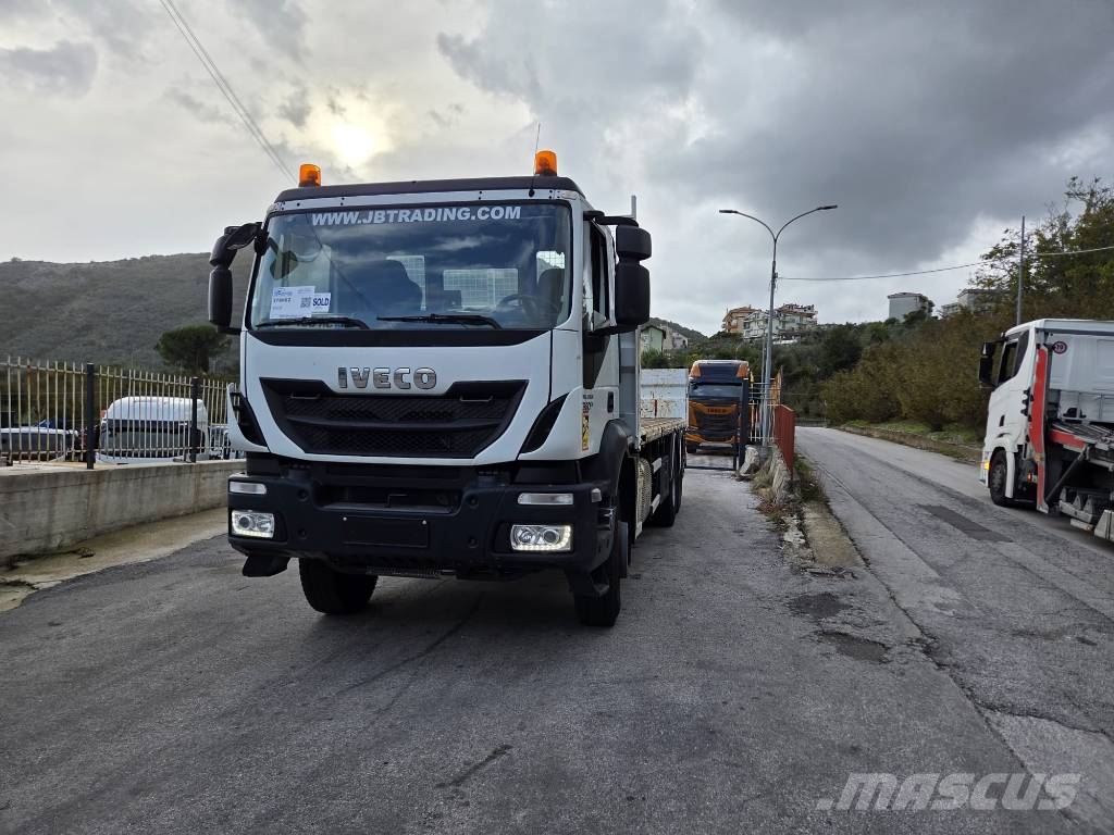 Iveco Trakker 260 T36 차량 수송차