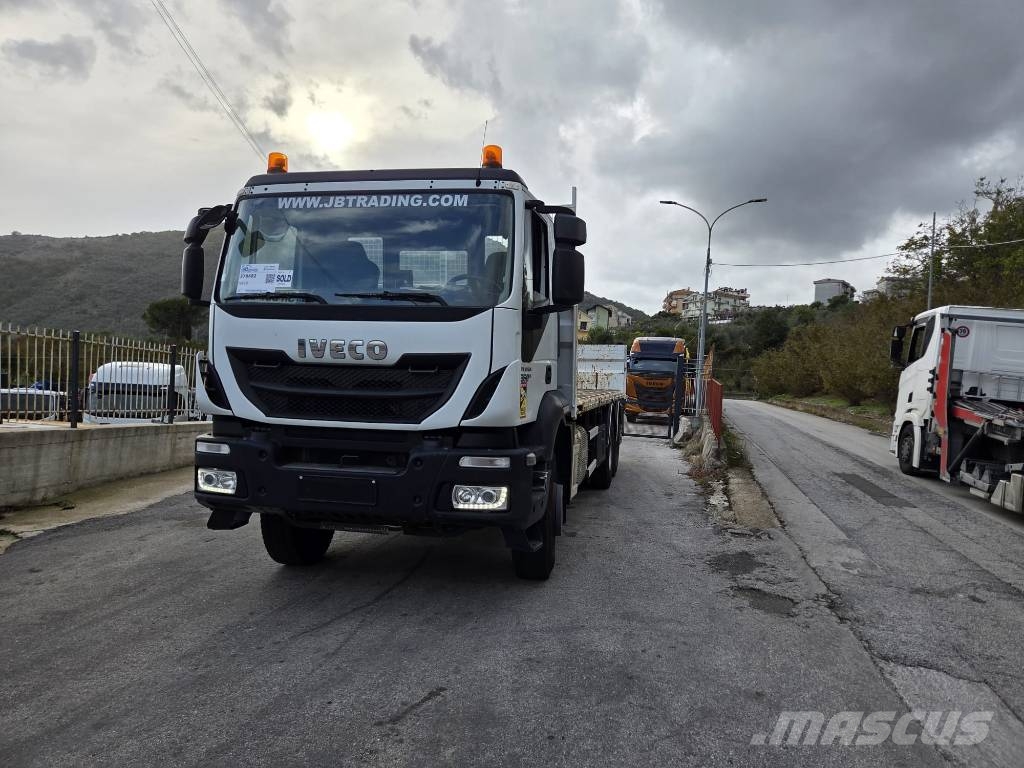 Iveco Trakker 260 T36 차량 수송차