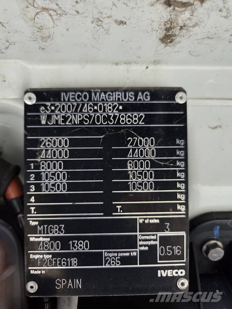 Iveco Trakker 260 T36 차량 수송차