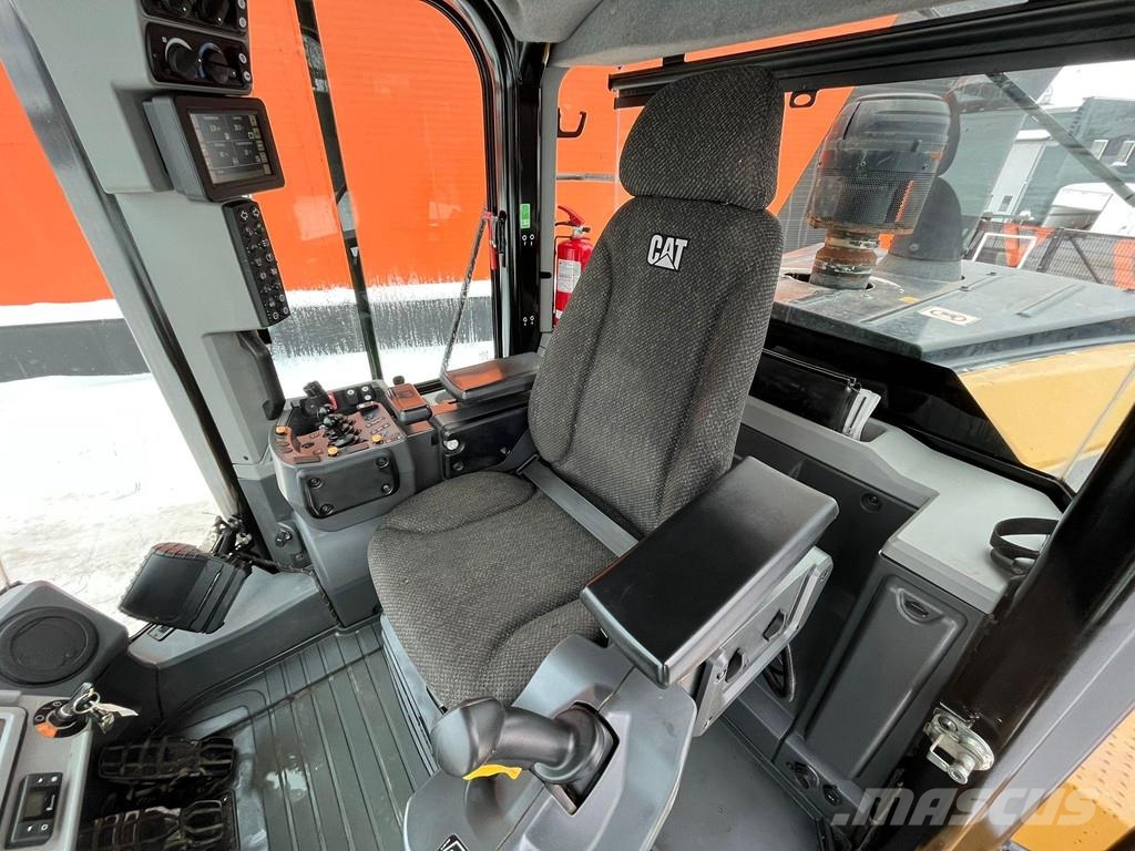 CAT 950 M AC / CENTRL LUBRICATION Gumikerekes homlokrakodók