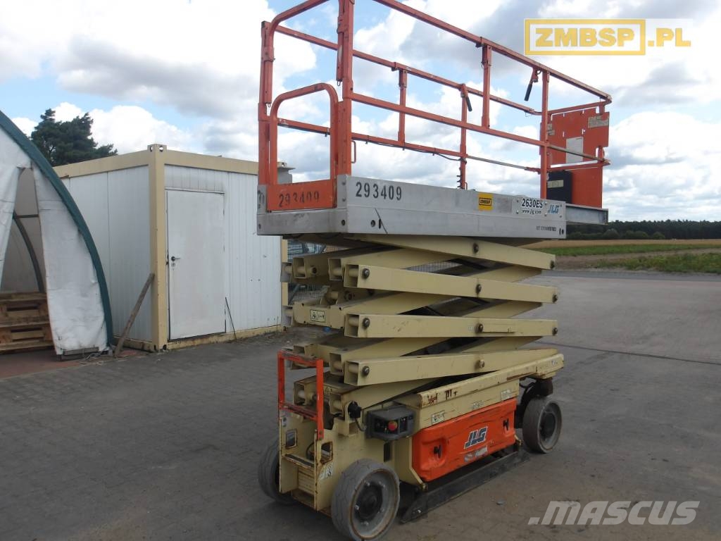 JLG 2630 ES Žirkliniai keltuvai