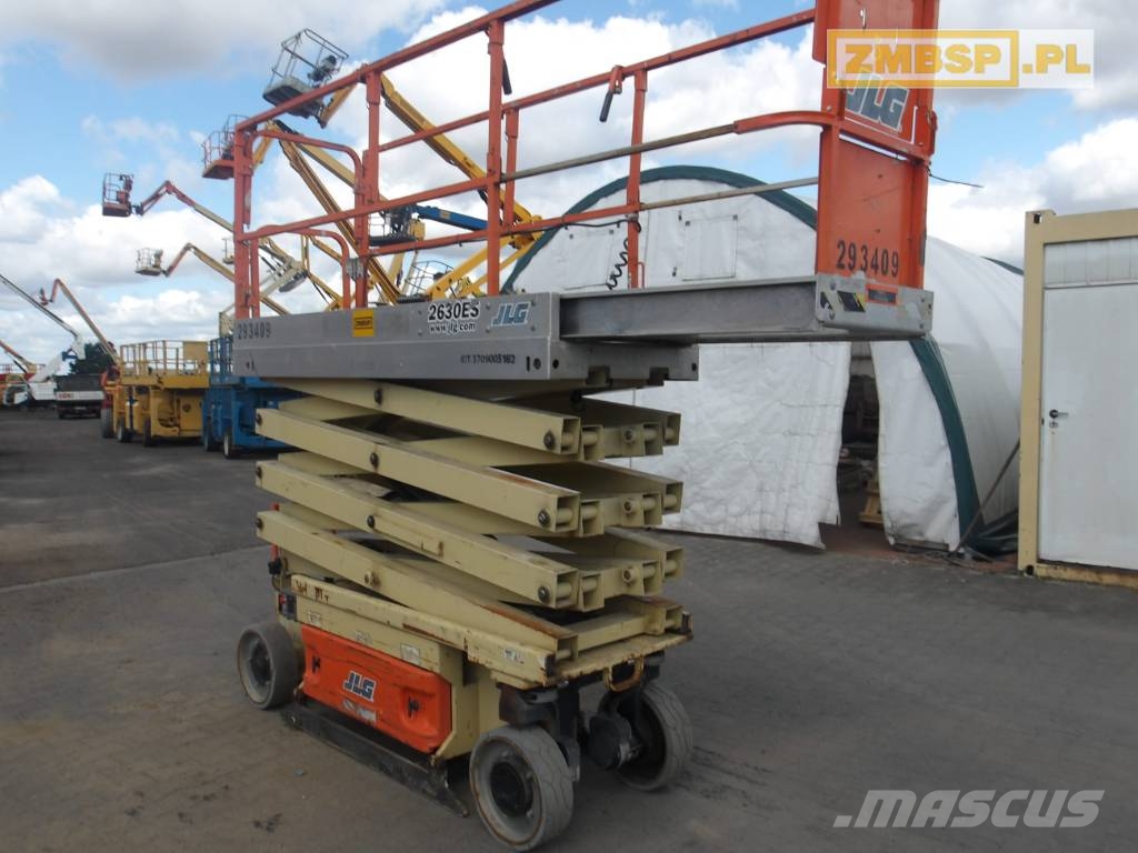 JLG 2630 ES Žirkliniai keltuvai