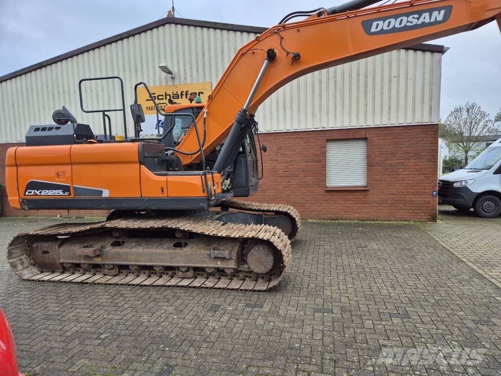 Doosan DX225LC-5 Kettenbagger Εκσκαφείς με ερπύστριες