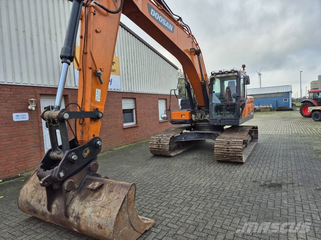 Doosan DX225LC-5 Kettenbagger Εκσκαφείς με ερπύστριες