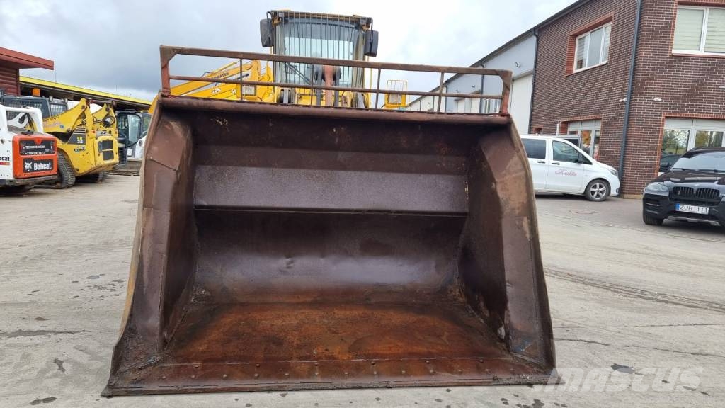 Volvo L 120 E Radlader
