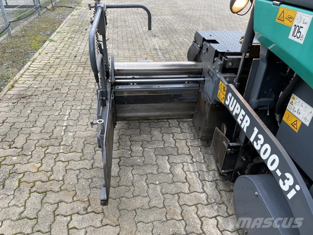 Vögele SUPER 1300-3I Машини за асфалт