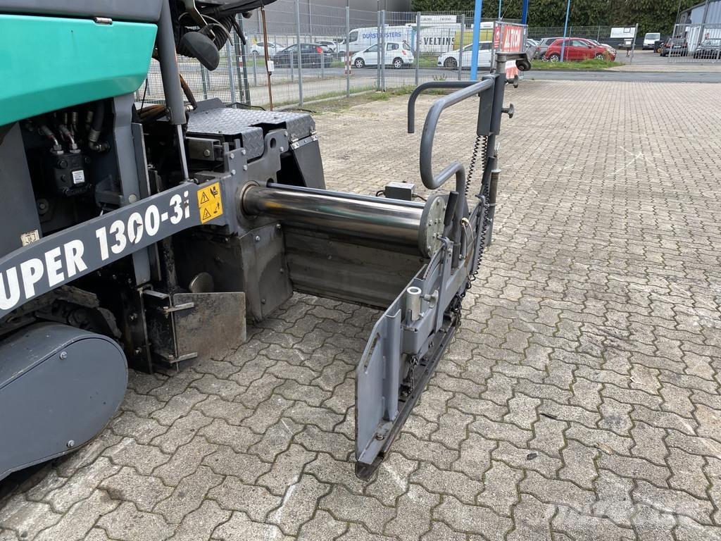 Vögele SUPER 1300-3I Машини за асфалт
