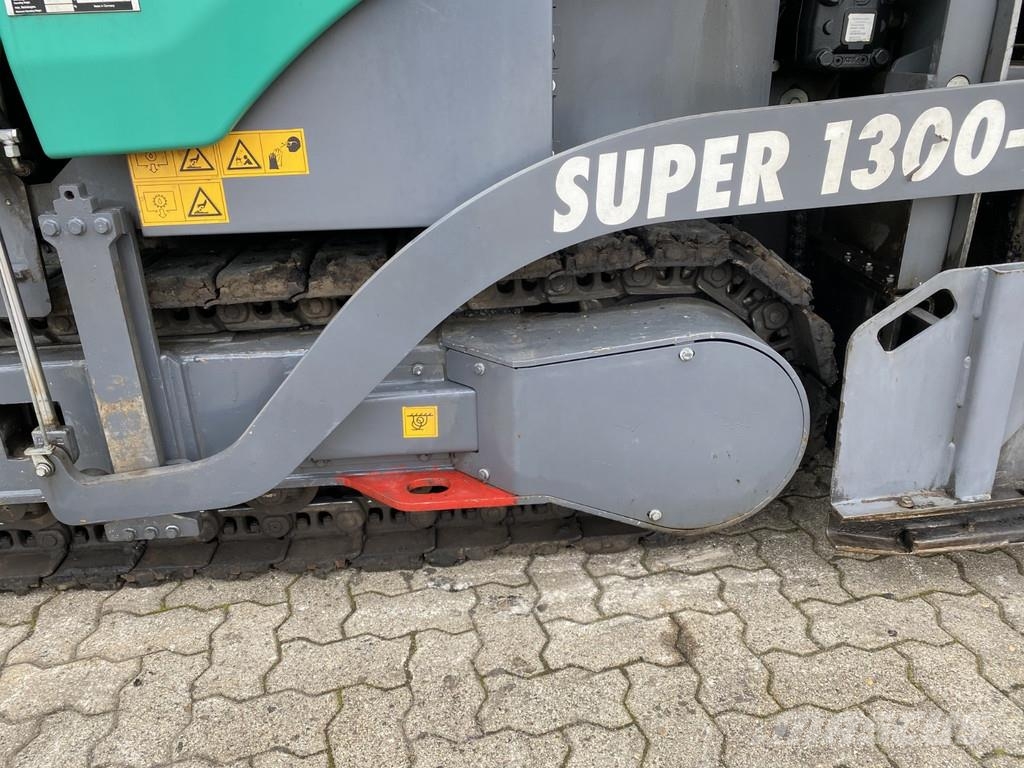 Vögele SUPER 1300-3I Машини за асфалт