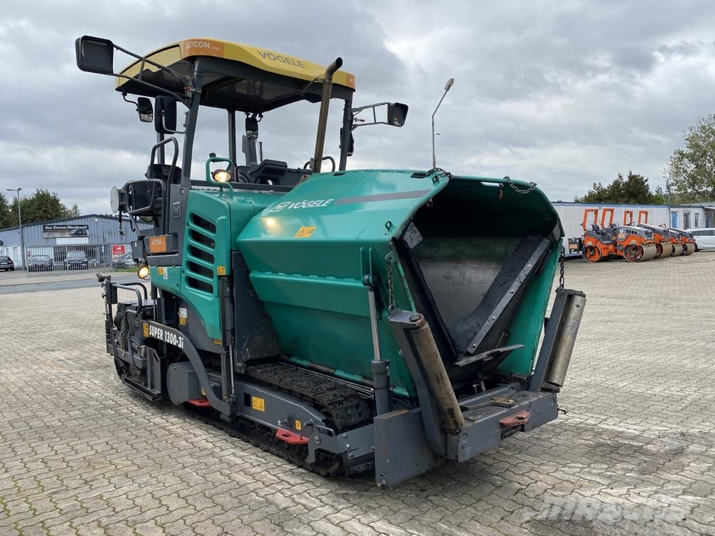 Vögele SUPER 1300-3I Машини за асфалт