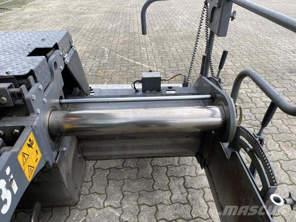 Vögele SUPER 1300-3I Машини за асфалт