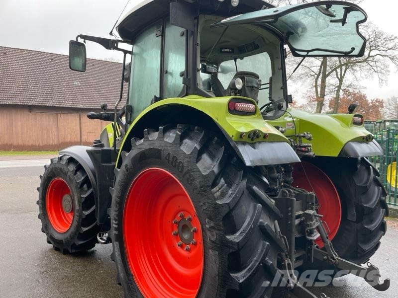 CLAAS Arion 550 Cmatic ماكينات زراعية - غير ذلك