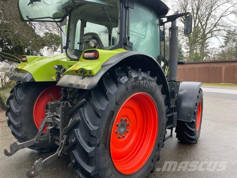 CLAAS Arion 550 Cmatic ماكينات زراعية - غير ذلك