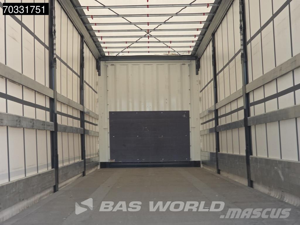 Krone SD 3 axles 2xLift Axle Sliding Roof Palletbox Tents puspiekabes