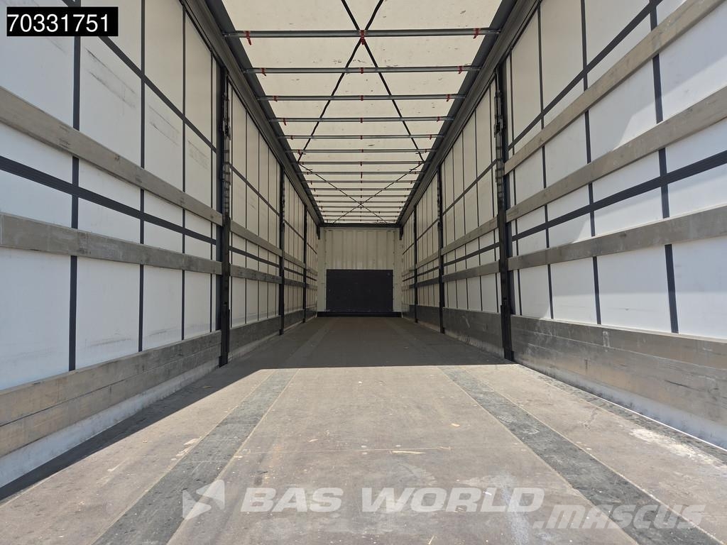 Krone SD 3 axles 2xLift Axle Sliding Roof Palletbox Kapelltrailer