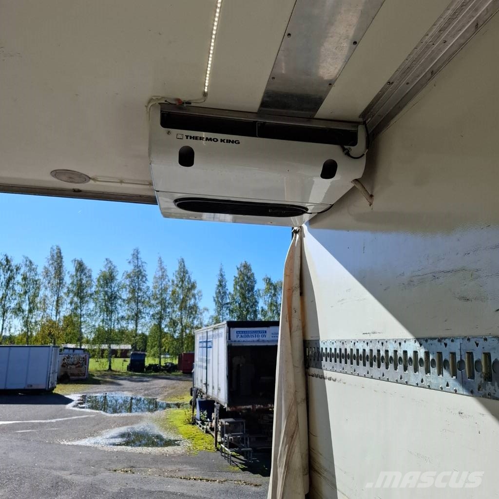 Volvo FE 320 Camion frigorifique