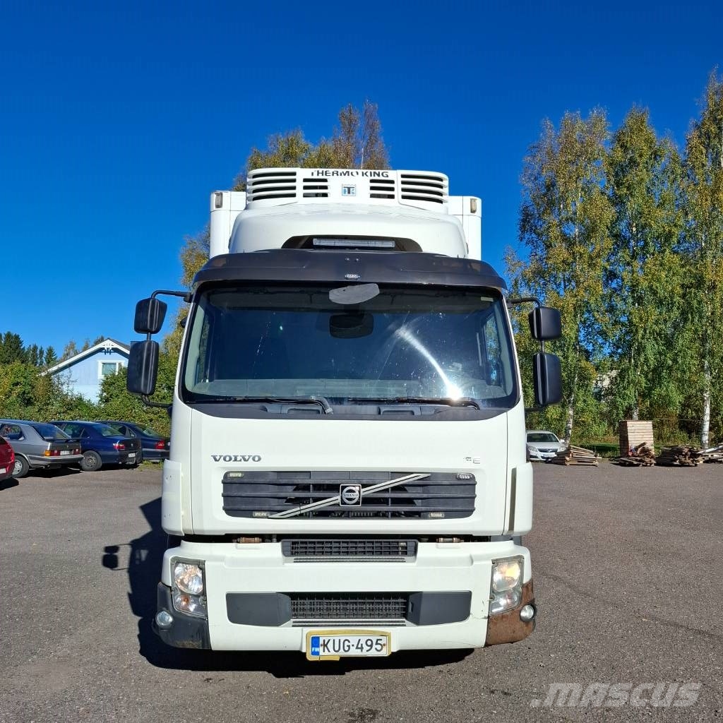 Volvo FE 320 Camion frigorifique