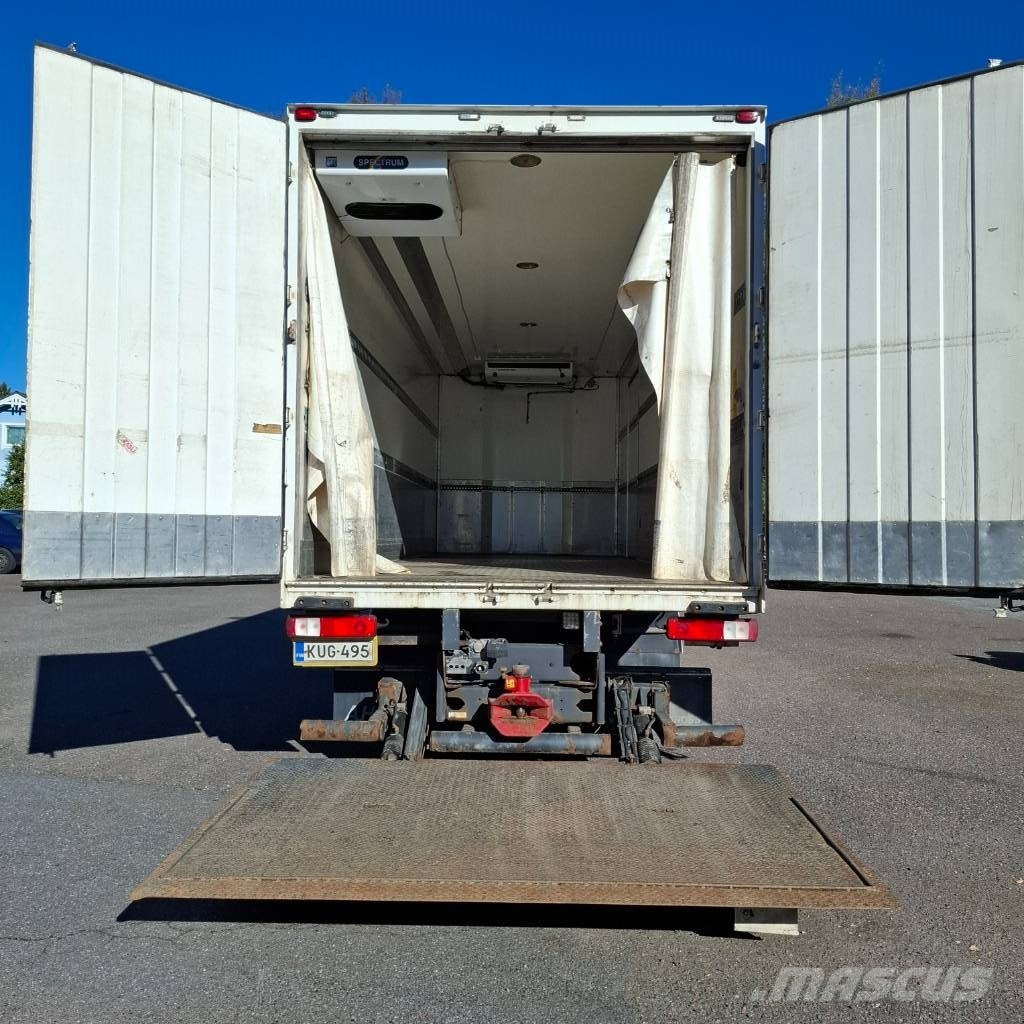 Volvo FE 320 Camion frigorifique